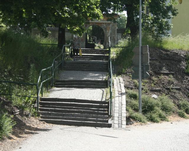 hrbitov01