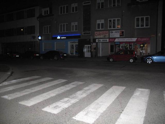 Policie pátrá - střet vozidla s chodcem