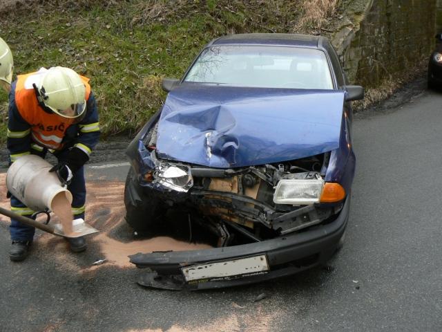 Havárie při předjíždění kolony - ozvou se svědci?